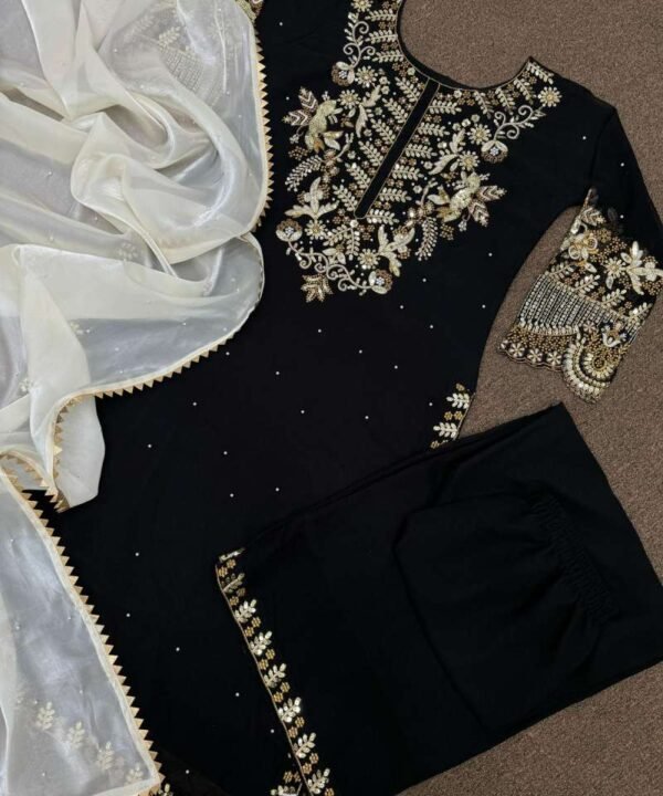 DESIGNER FANCY KURTI WITH BEAUTIFUL PALAZZO AND DUPATTA FG08