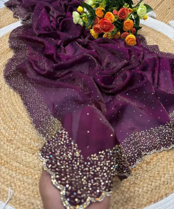 Luxurious and Glamorous Trending Space Silk Saree SS01