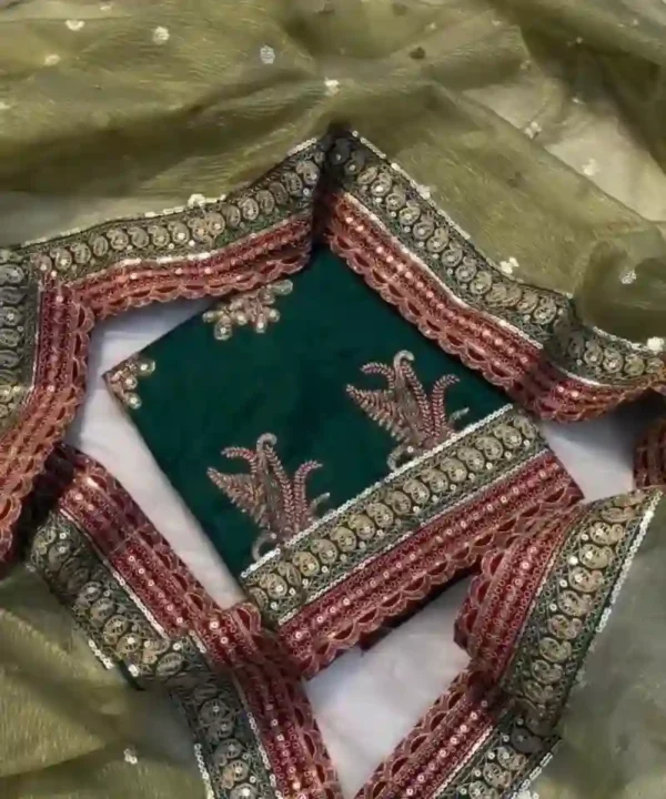 Heavy Twill Banarasi Crush Silk saree